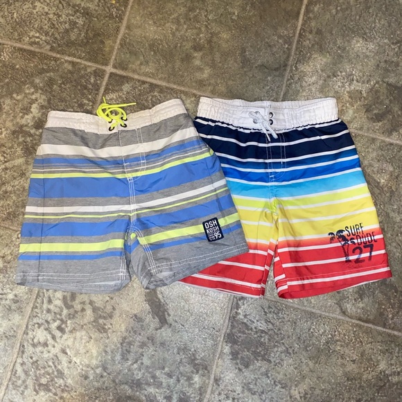 Set of 2 Osh Kosh & Koala Kids Toddler Swim Trunks w/ Crew Neck Tank Top (3T) - Picture 4 of 9